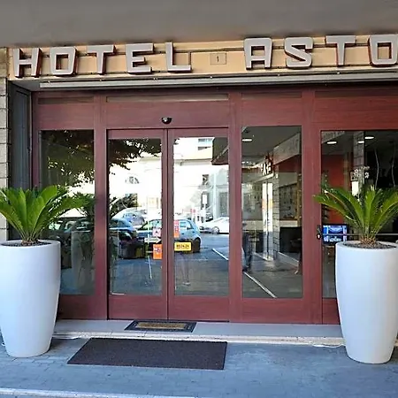 Astor Hotel